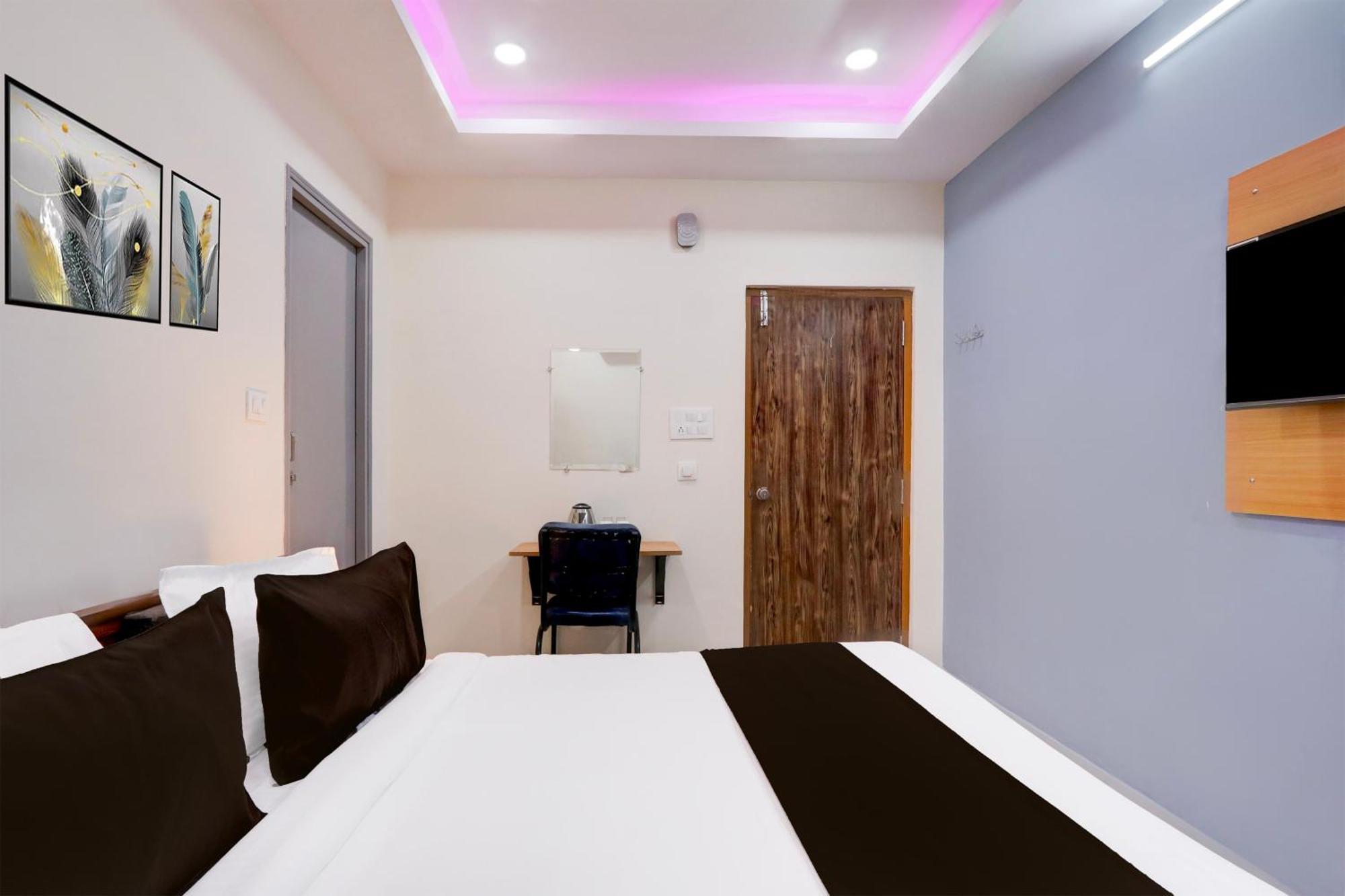 Super Townhouse Nanak Ram Guda Near Waverock Sez 하이데라바드 외부 사진