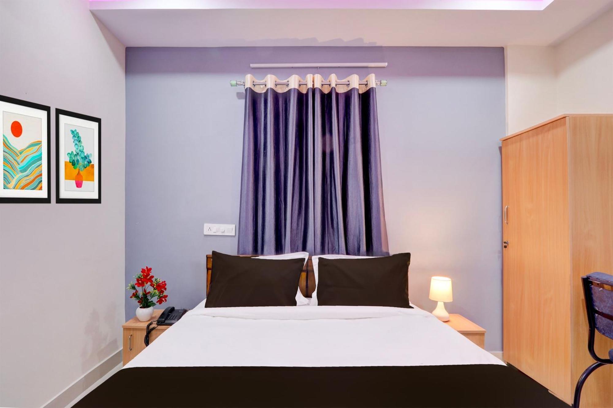 Super Townhouse Nanak Ram Guda Near Waverock Sez 하이데라바드 외부 사진