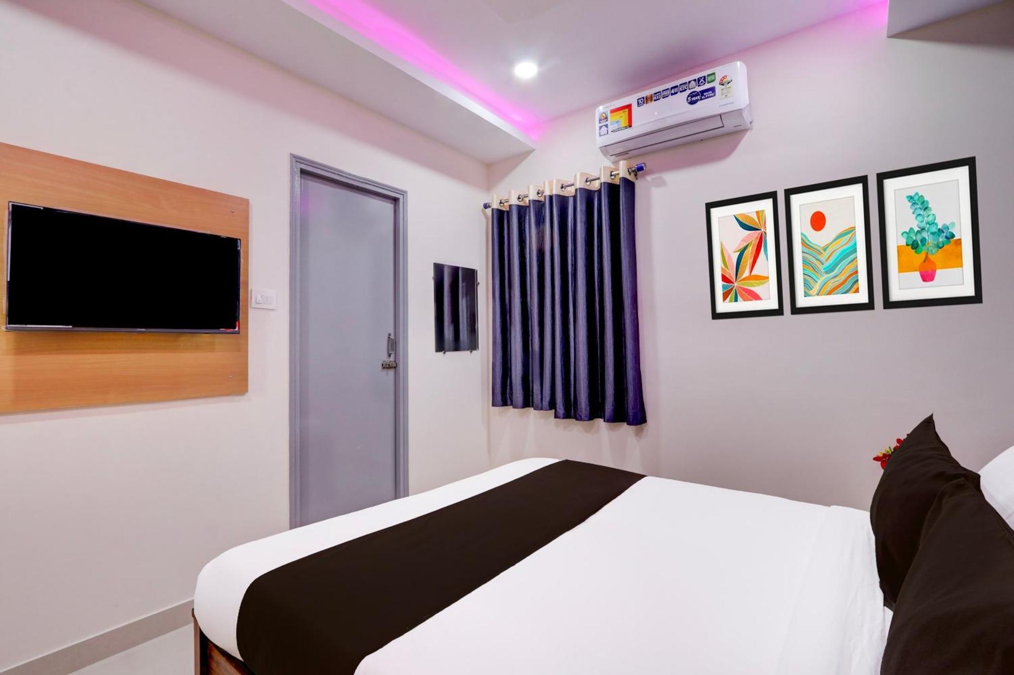 Super Townhouse Nanak Ram Guda Near Waverock Sez 하이데라바드 외부 사진